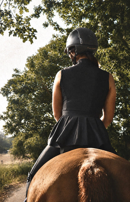 Signature Pleat Riding Top
