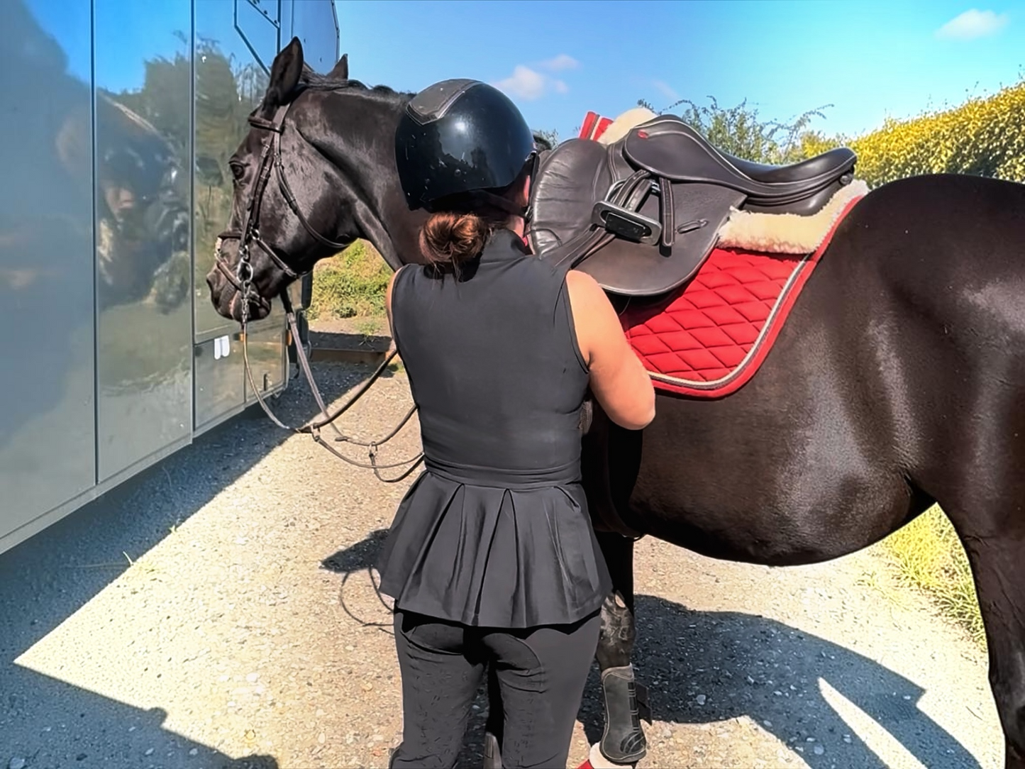 Signature Pleat Riding Top
